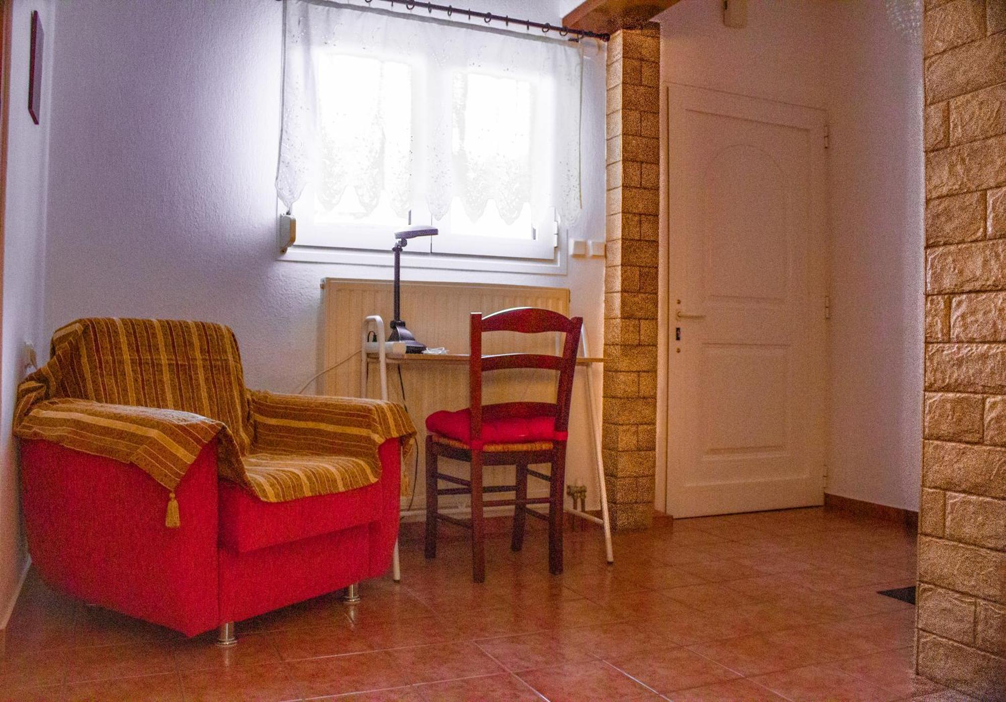 Triangle Park Apartment *